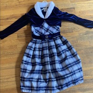 Beautiful dress perfect for Christmas or Hanukkah
